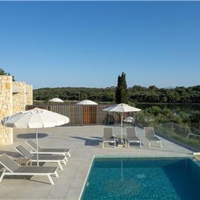 3 bedroom villa with pool & seaview, near Acharavi, sleeps 6